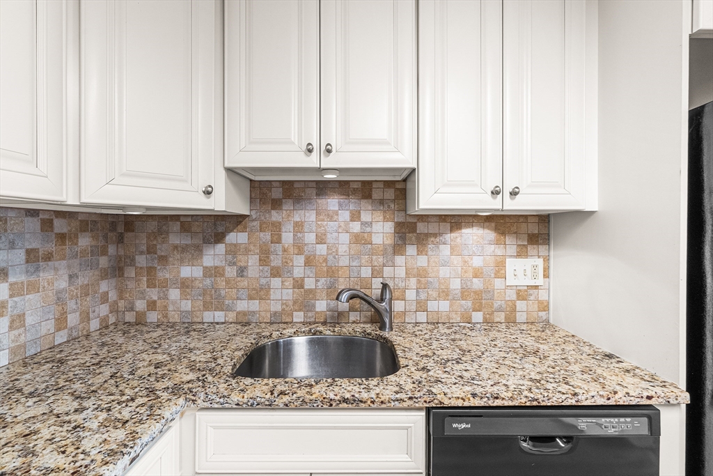 property viewer photo 4