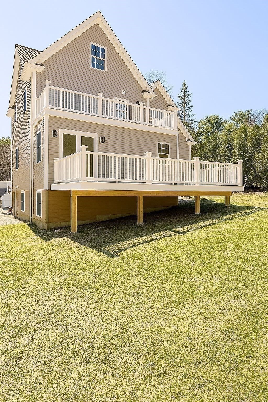 main property photo 22