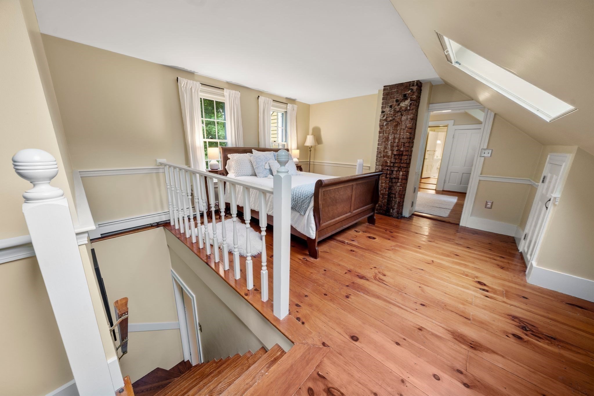 main property photo 25