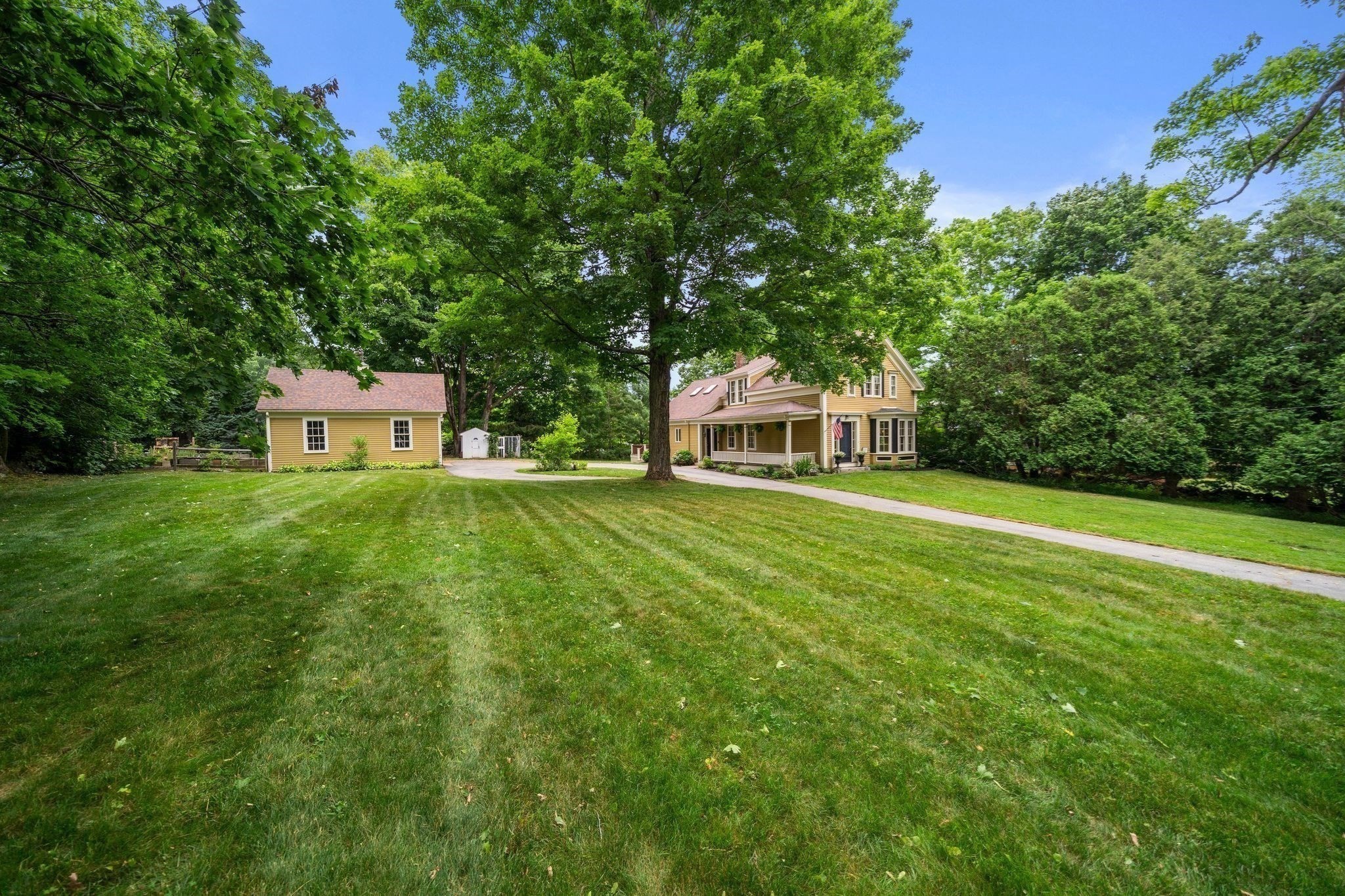 main property photo 34