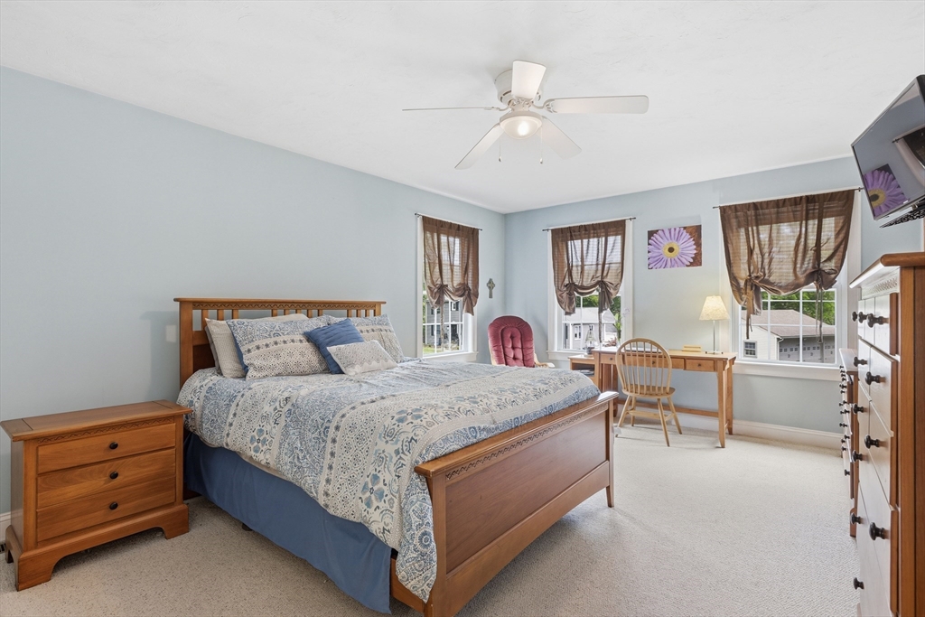 property viewer photo 17