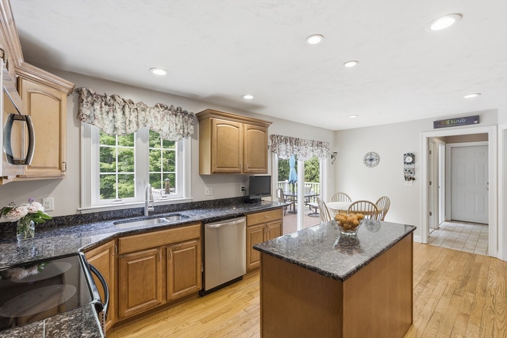 property viewer photo 7