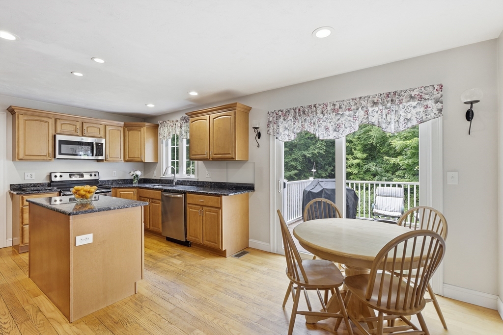 property viewer photo 9