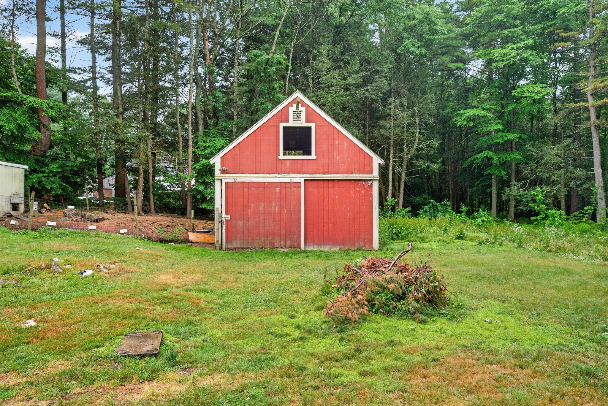 main property photo 34
