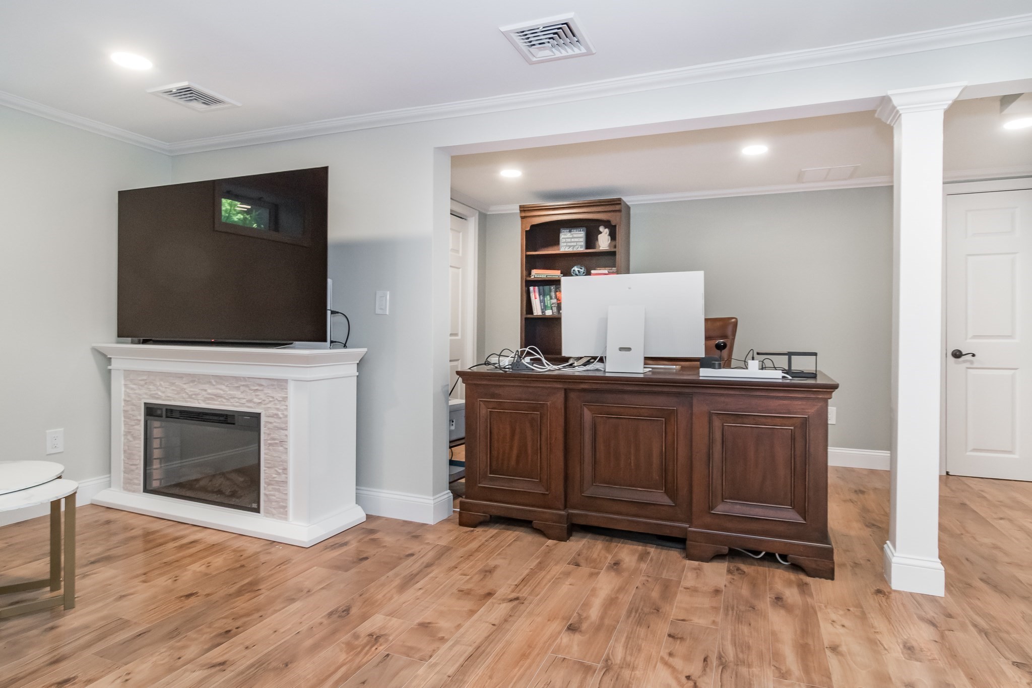 property viewer photo 12