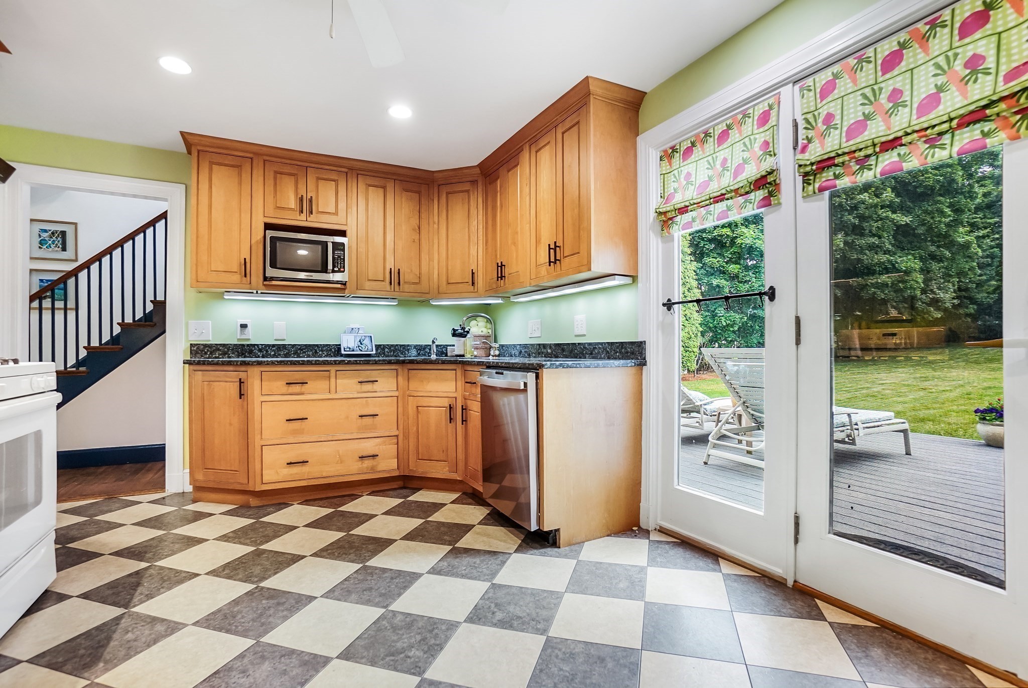 main property photo 13