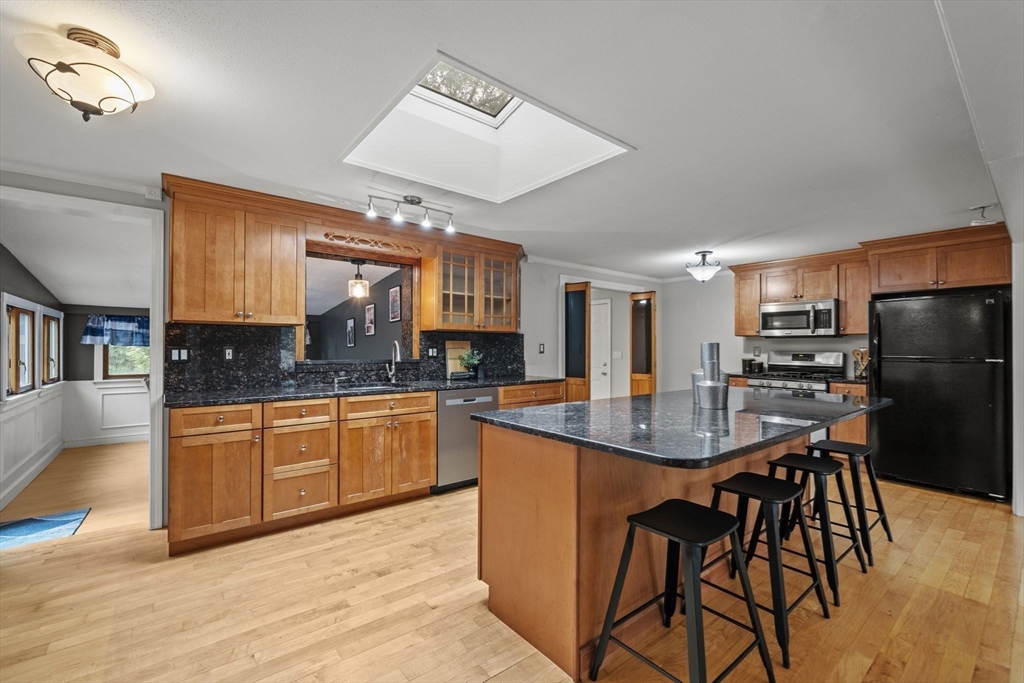 main property photo 5
