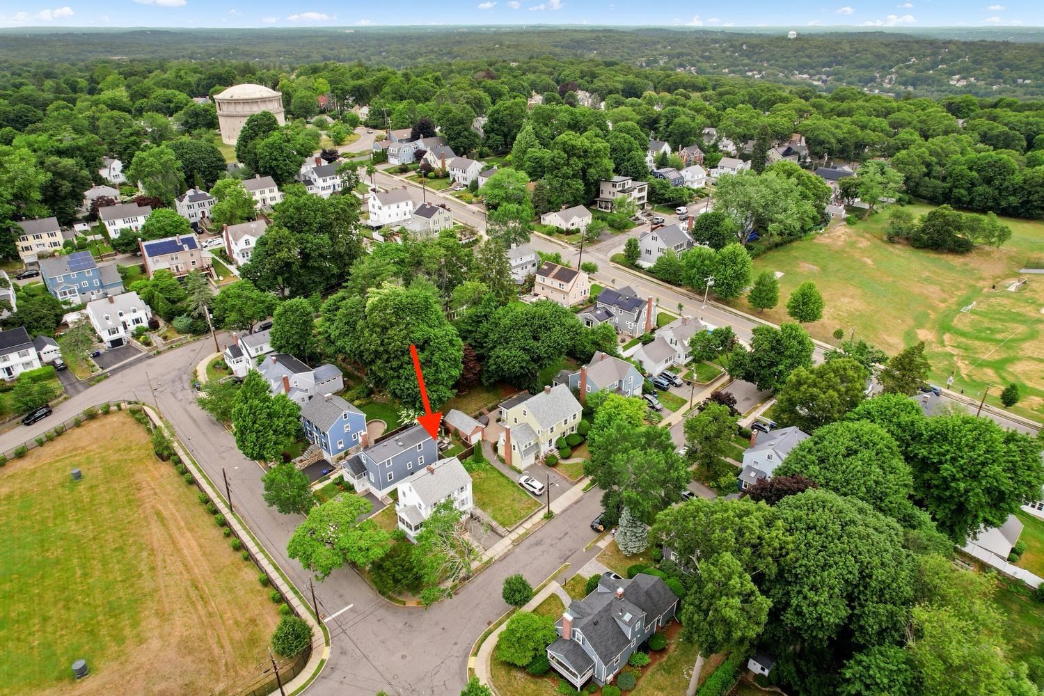 main property photo 29