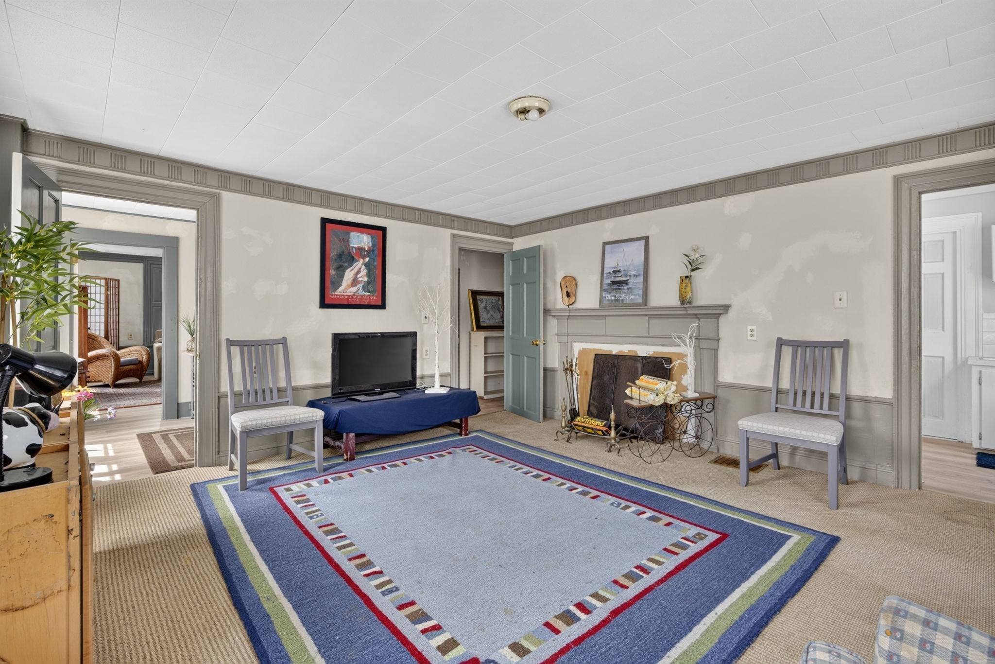 main property photo 6
