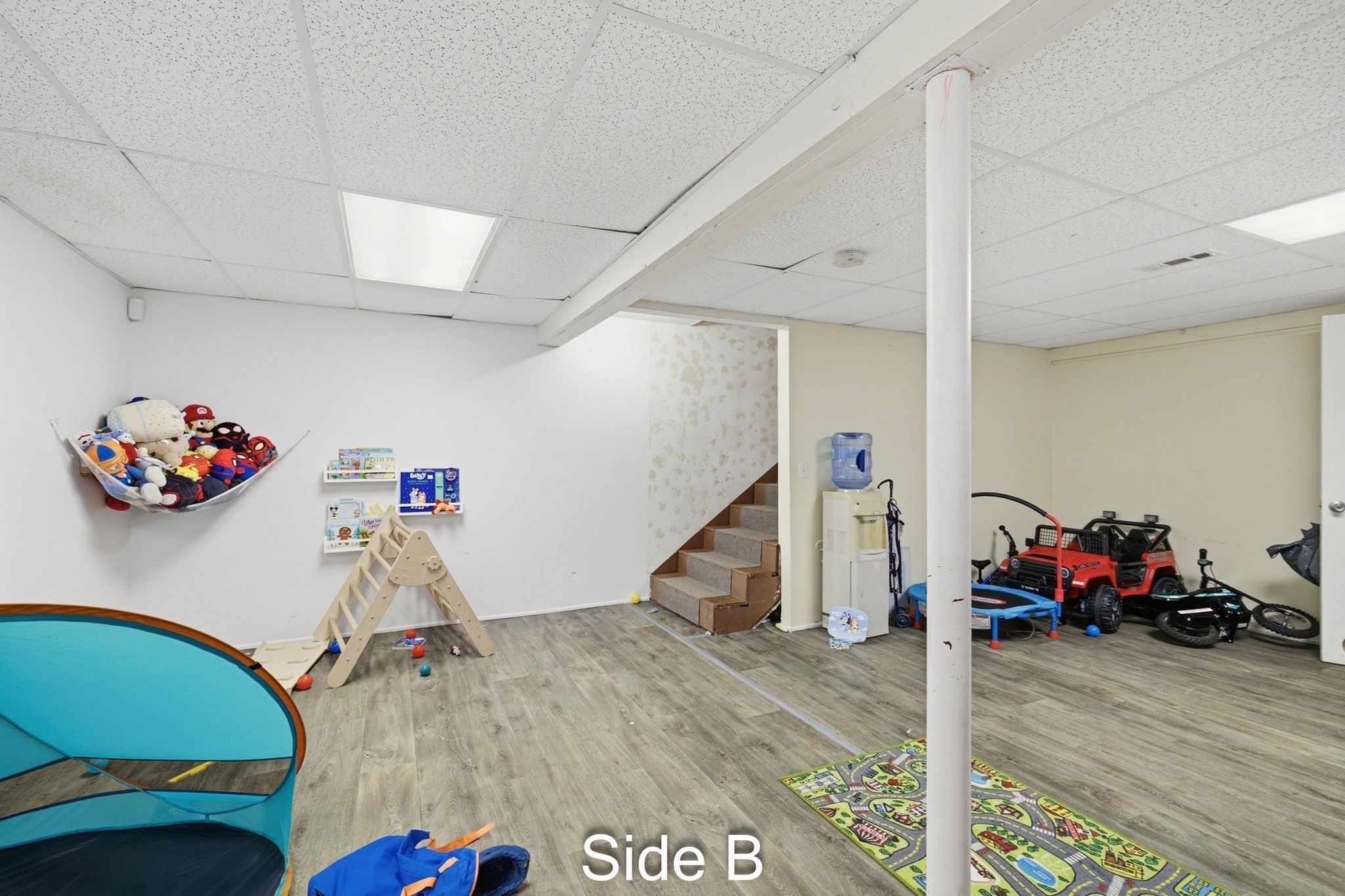 main property photo 28