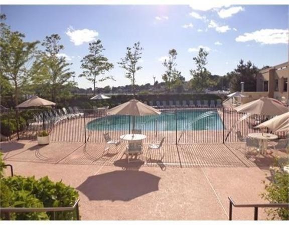 property viewer photo 23