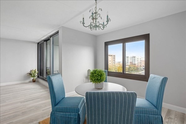 property viewer photo 6