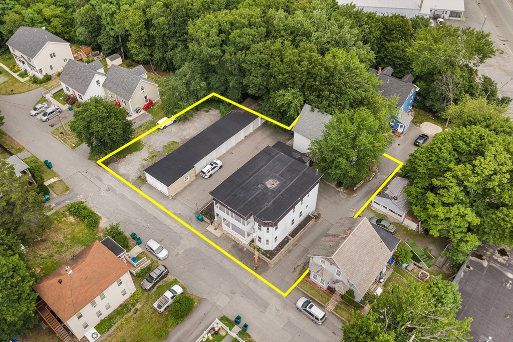 main property photo 40