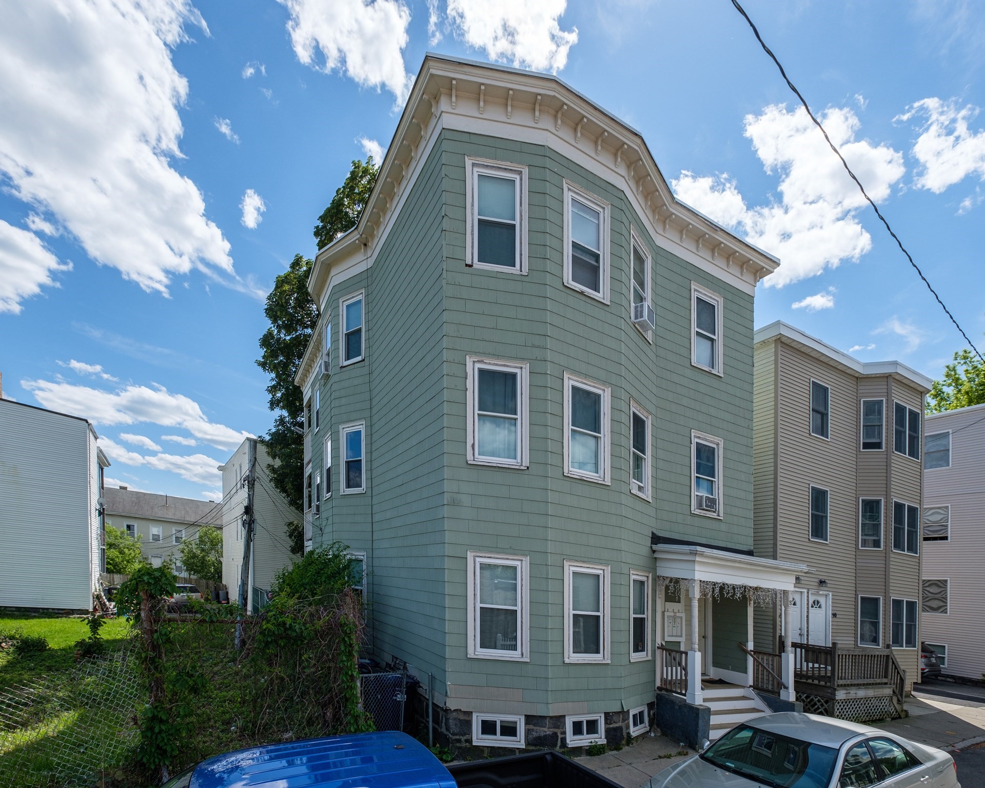 main property photo 16