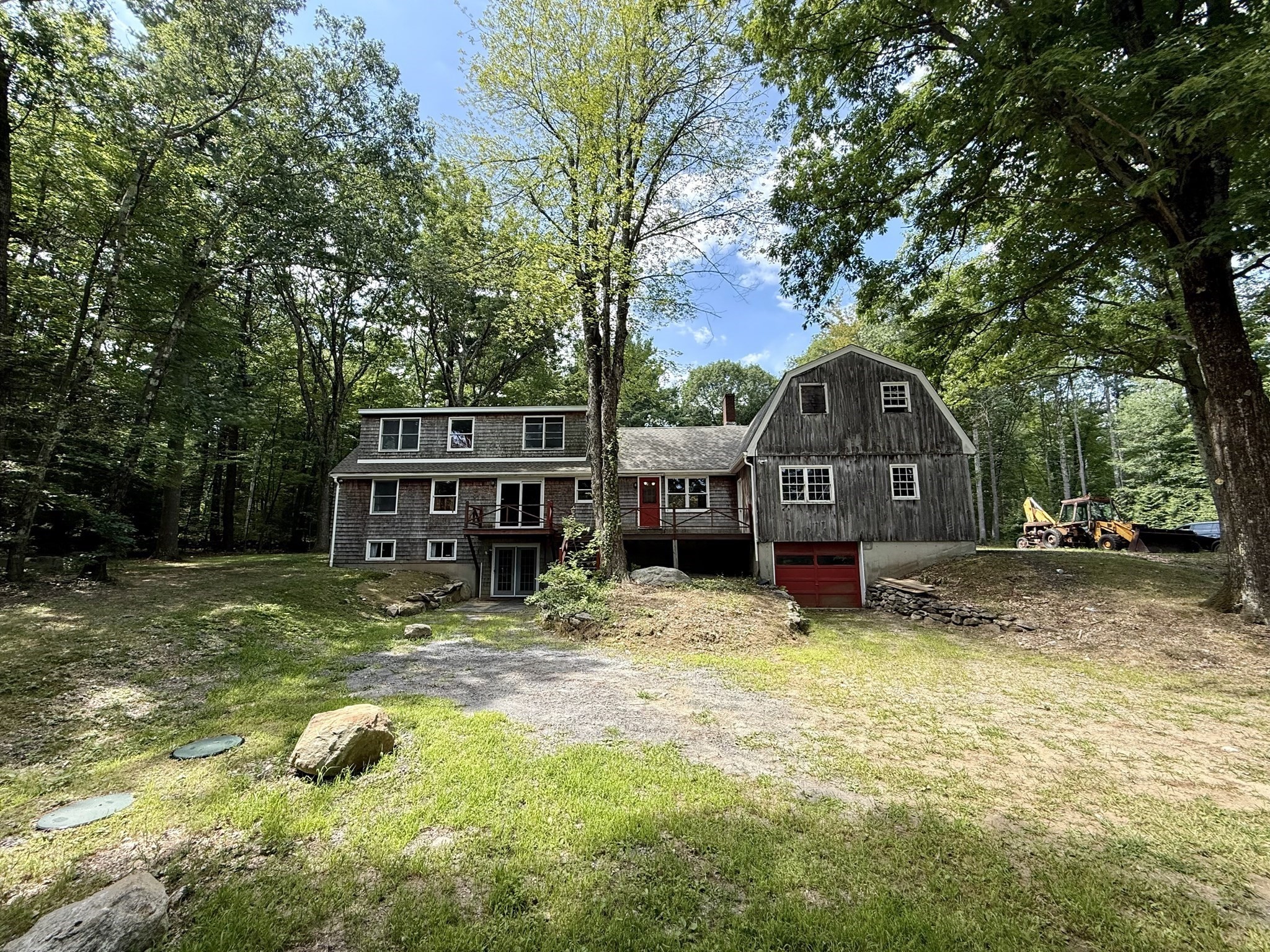 main property photo 5