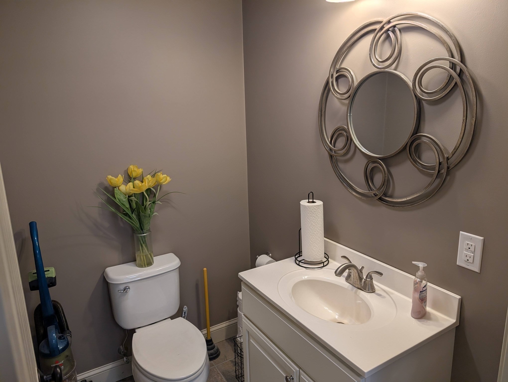 main property photo 8