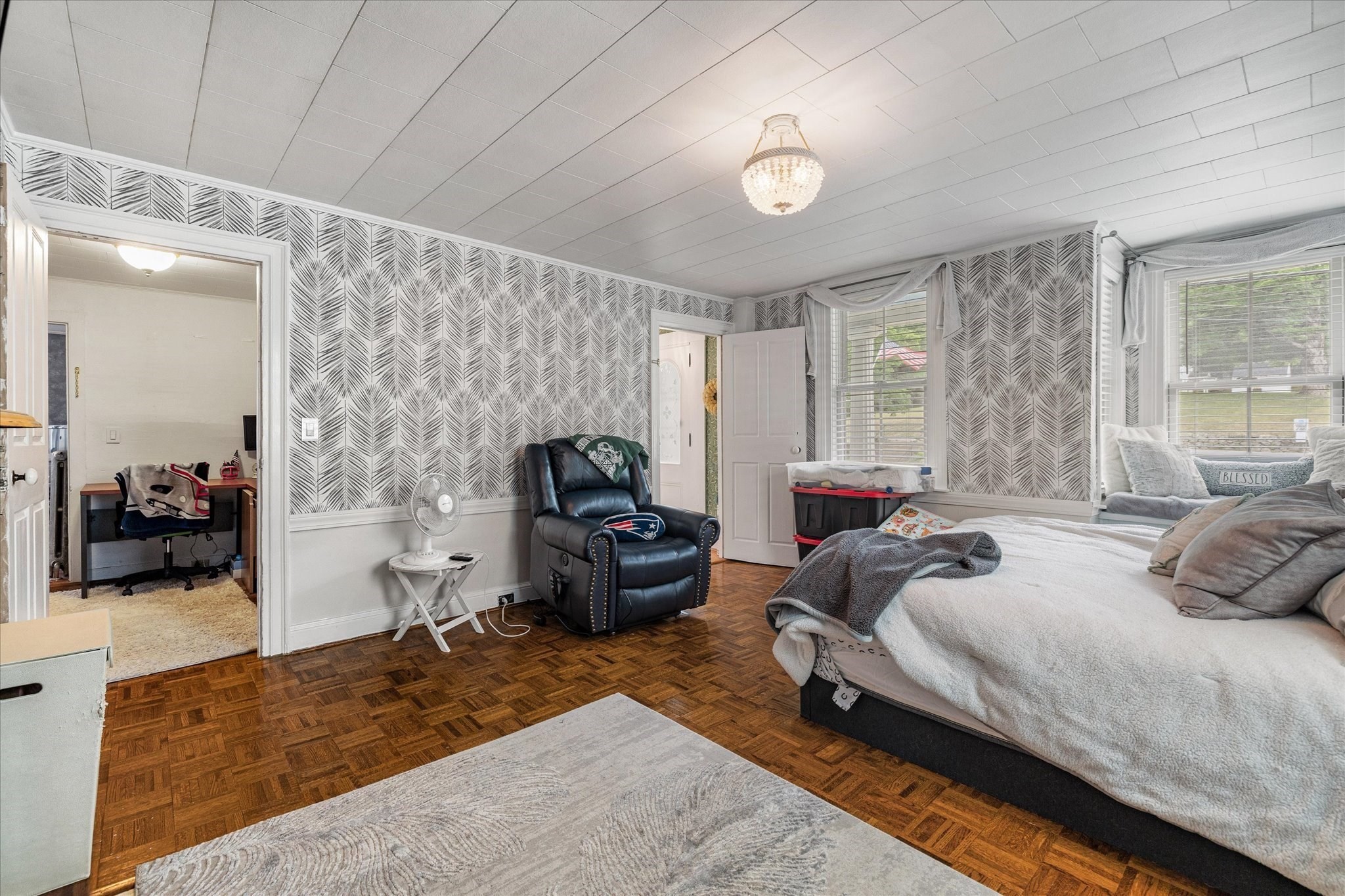 main property photo 19