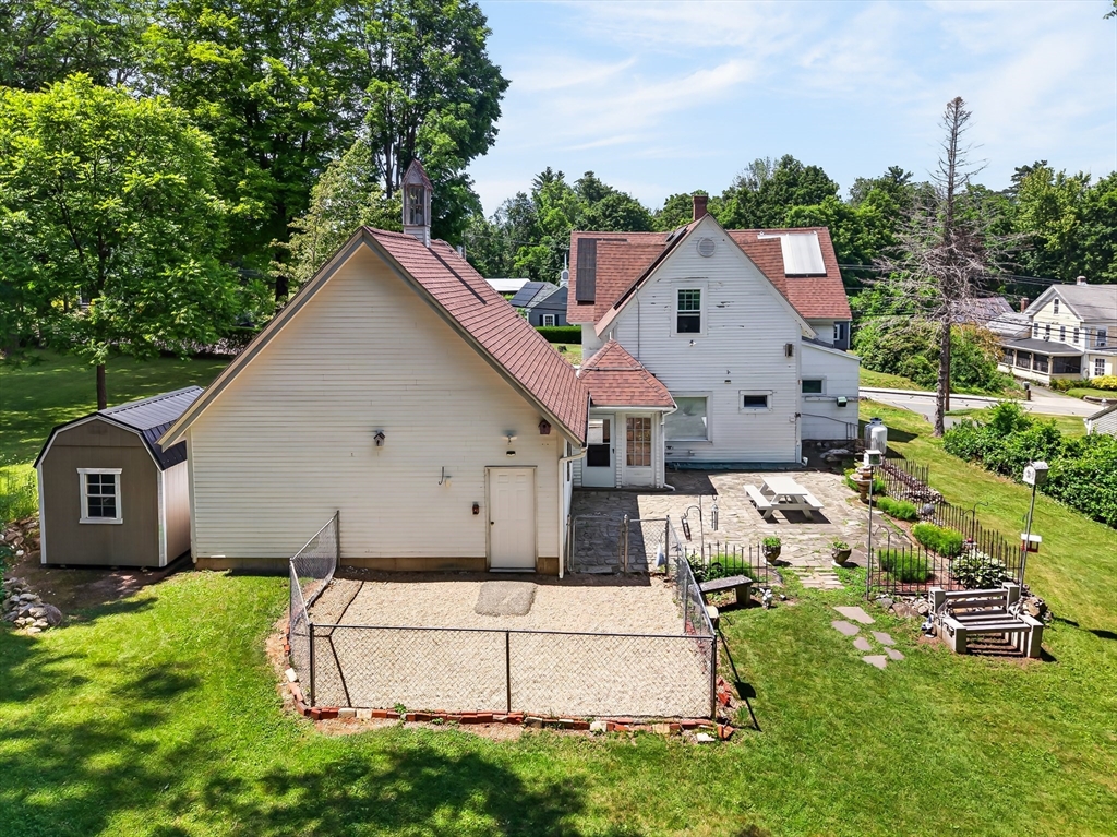 main property photo 32