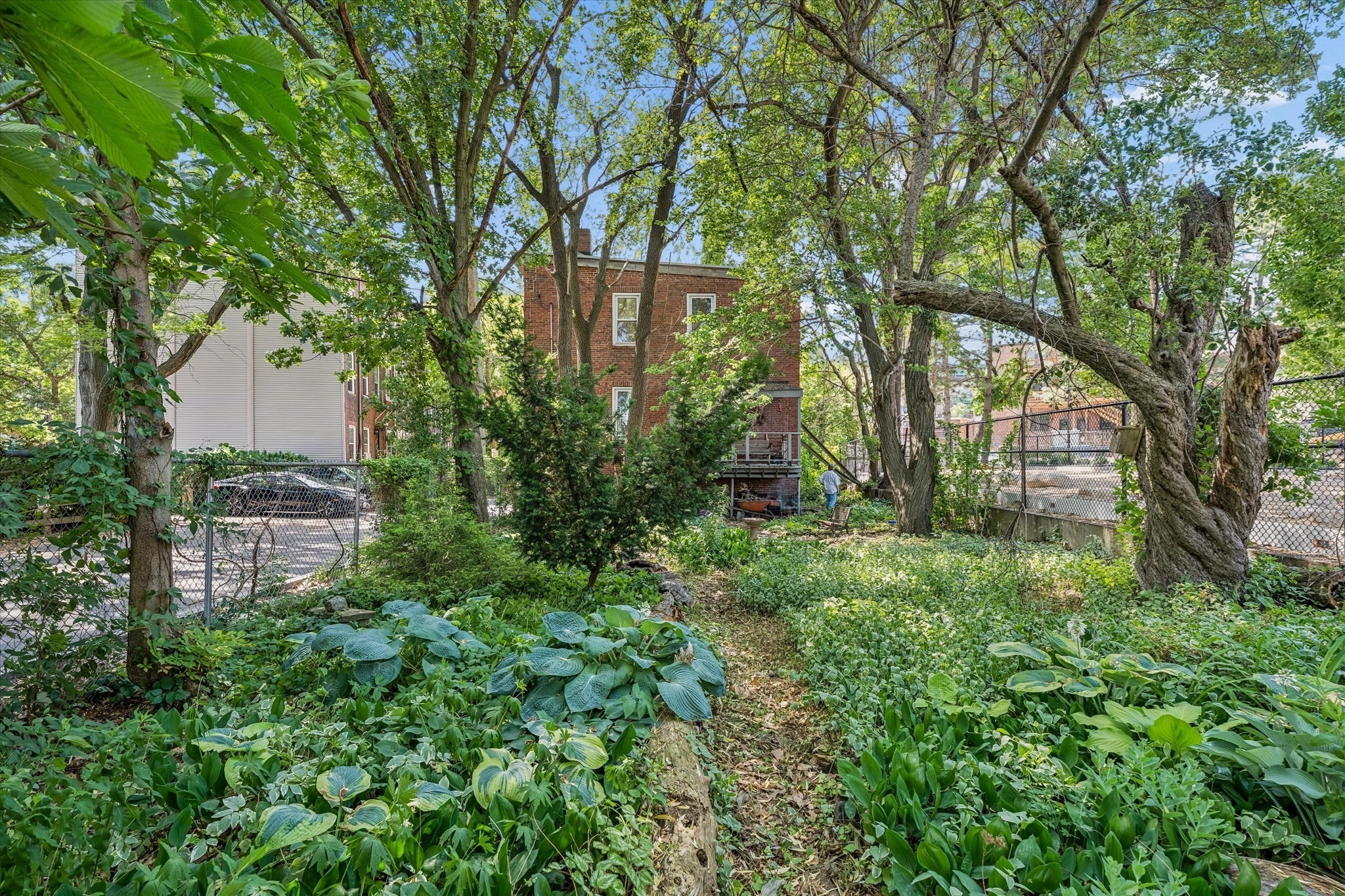 main property photo 15
