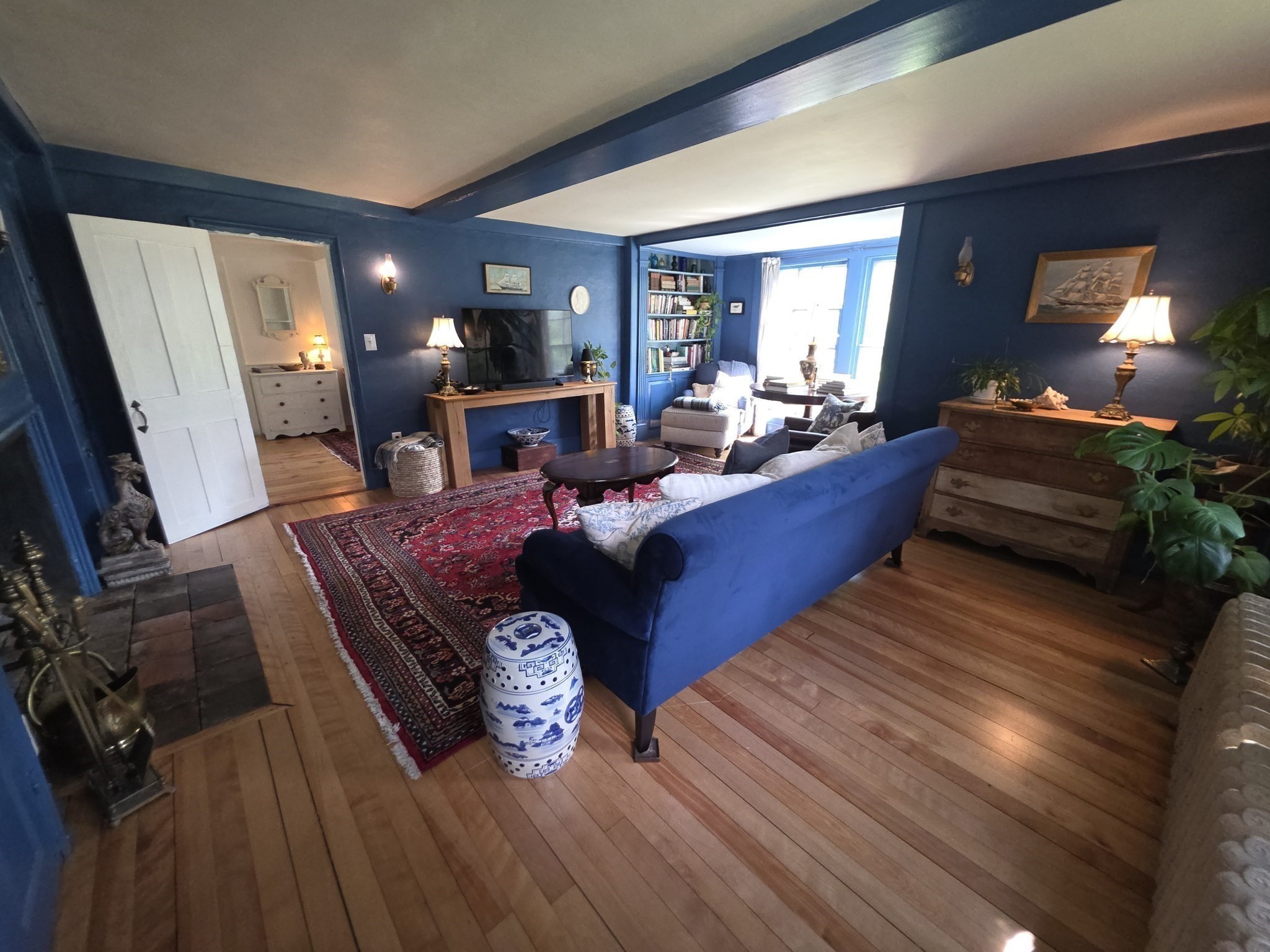 main property photo 18