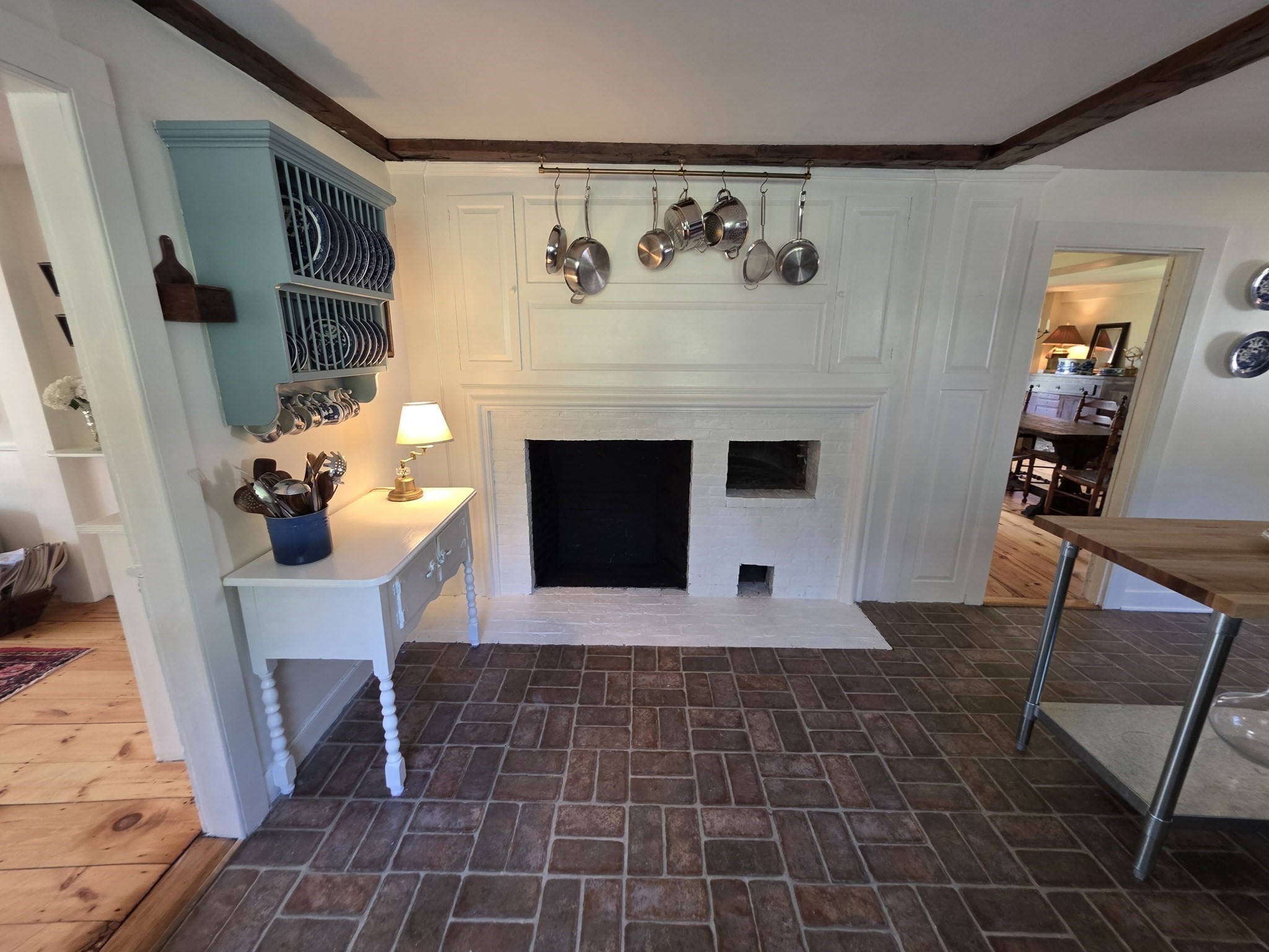 main property photo 6