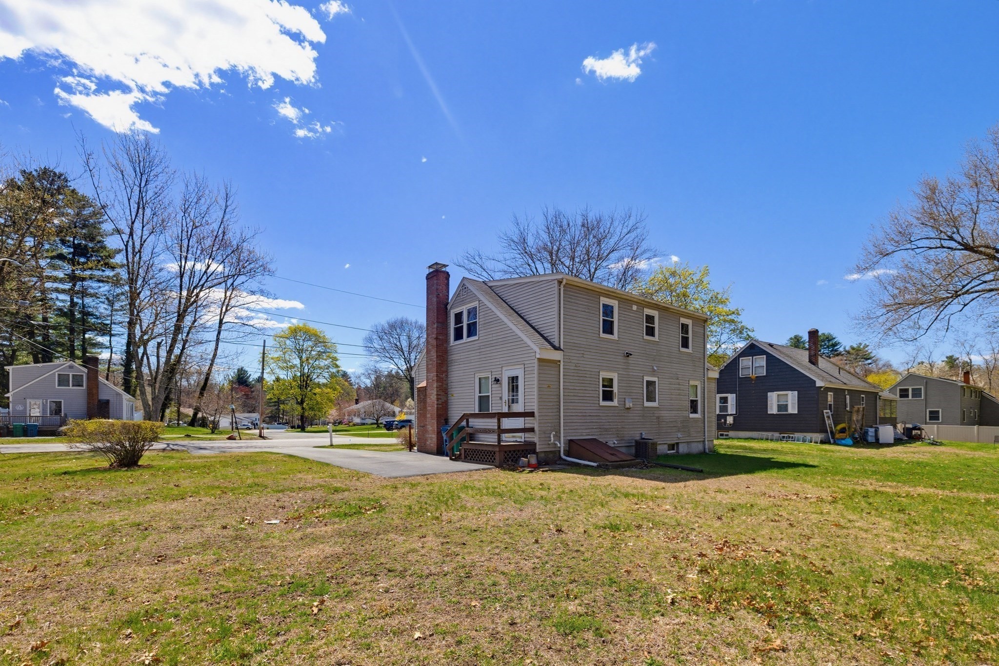 main property photo 2