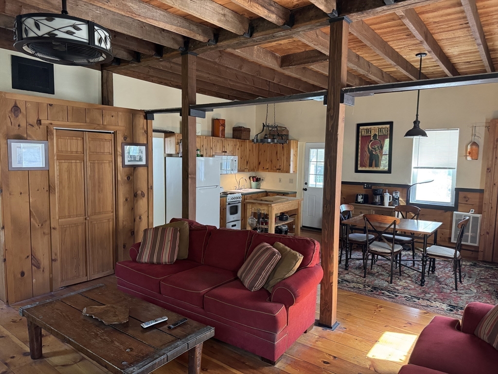 property viewer photo 5