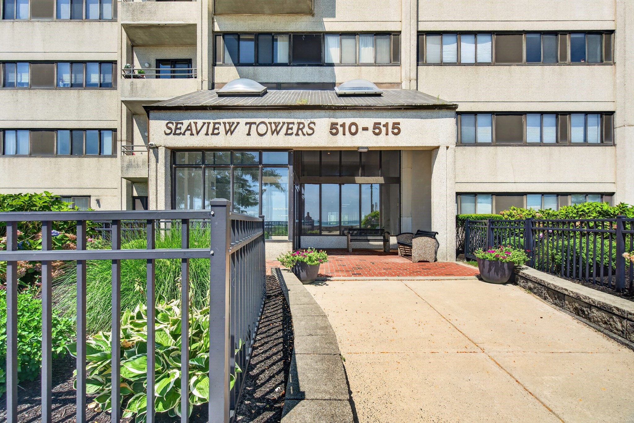 main property photo 33