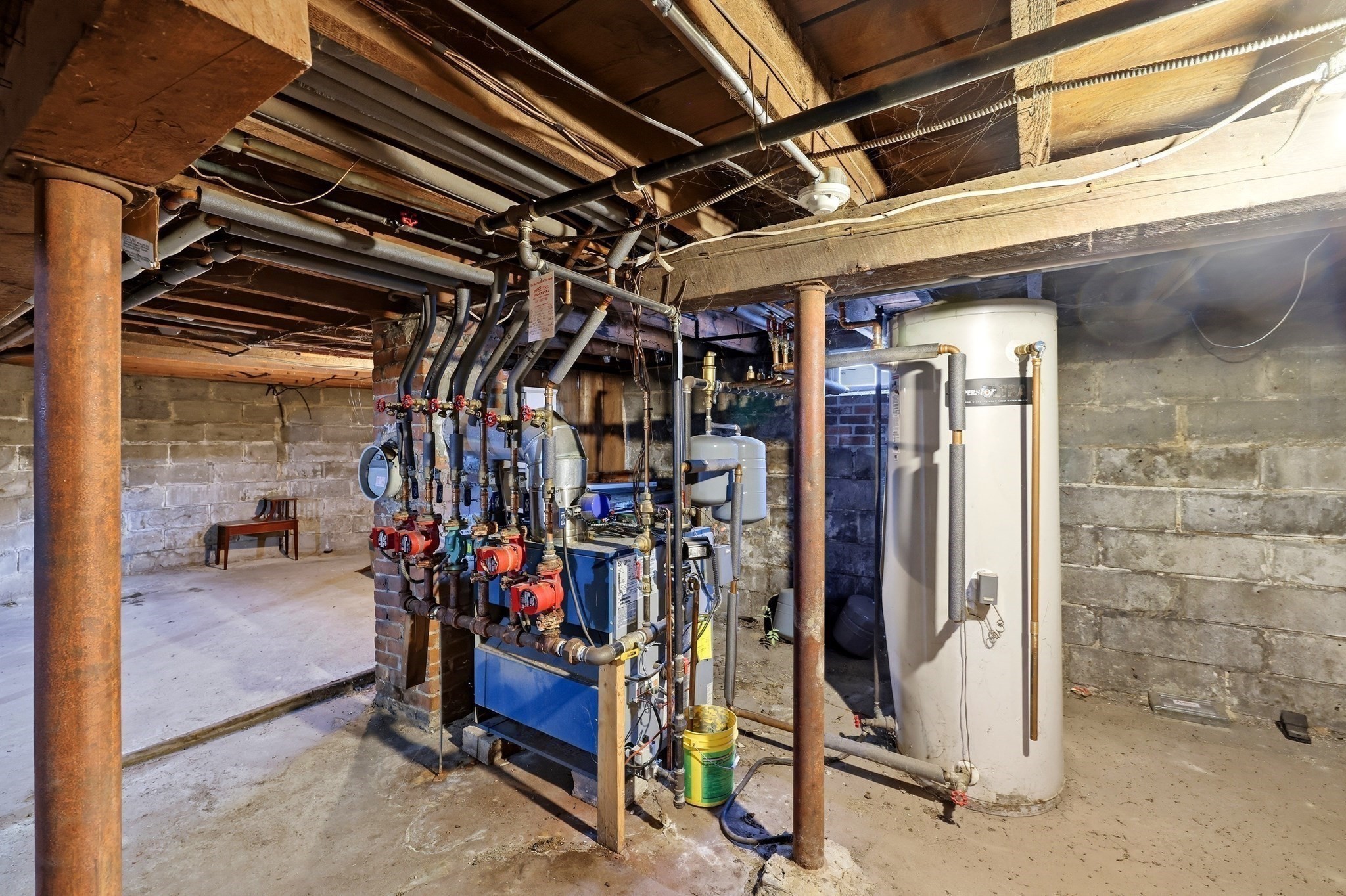 main property photo 17