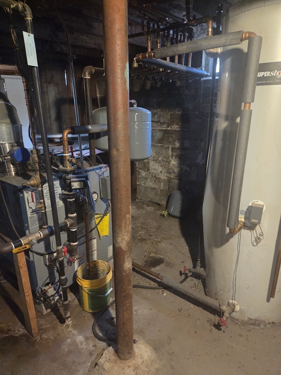 main property photo 18