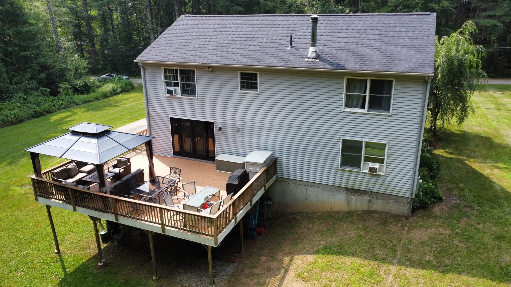 main property photo 37