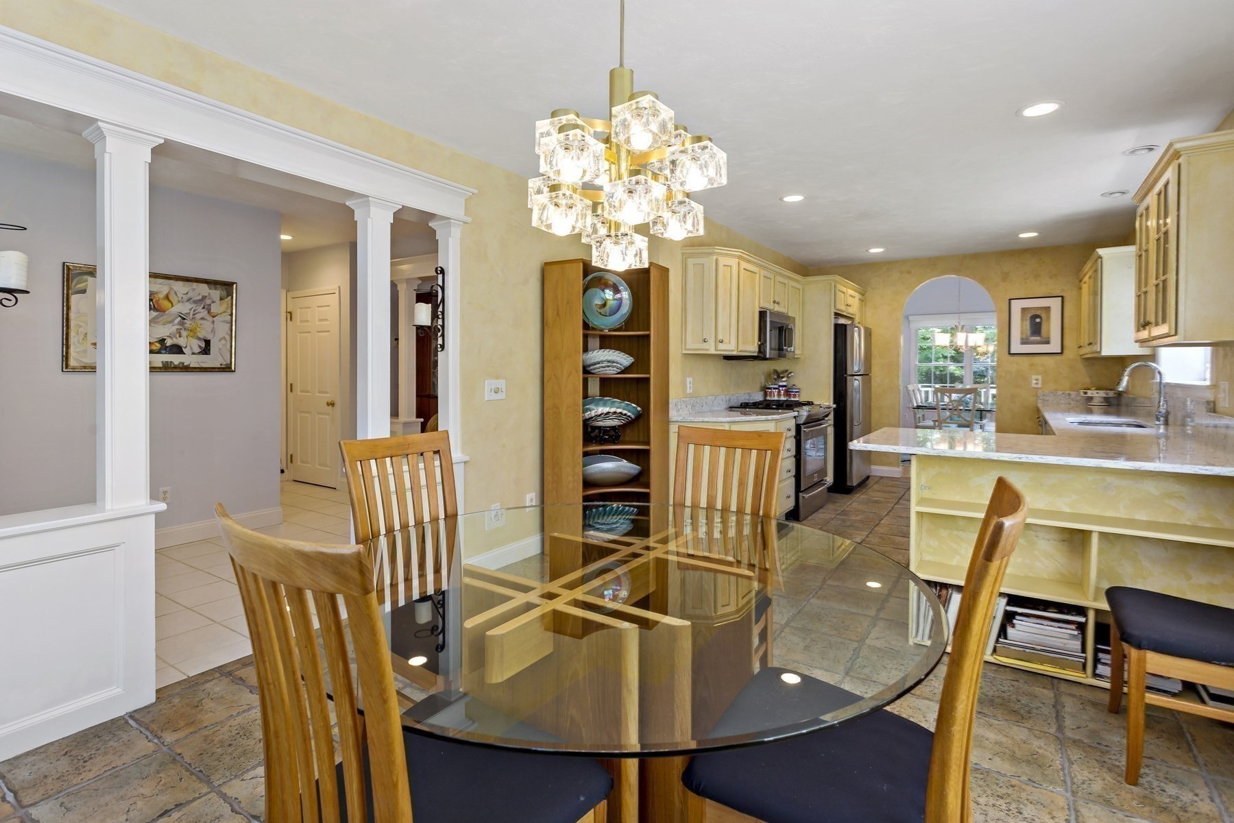main property photo 6