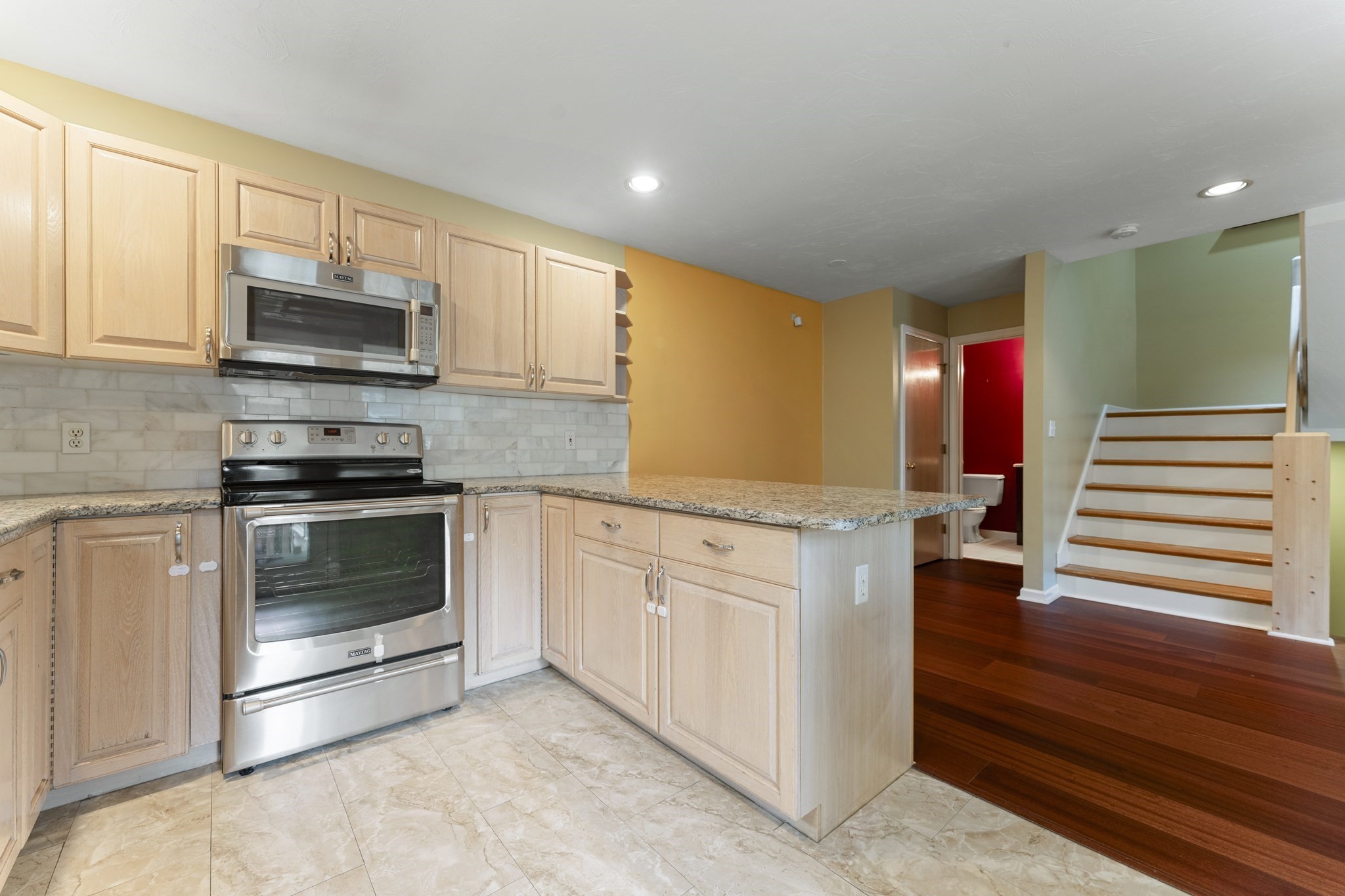 main property photo 12