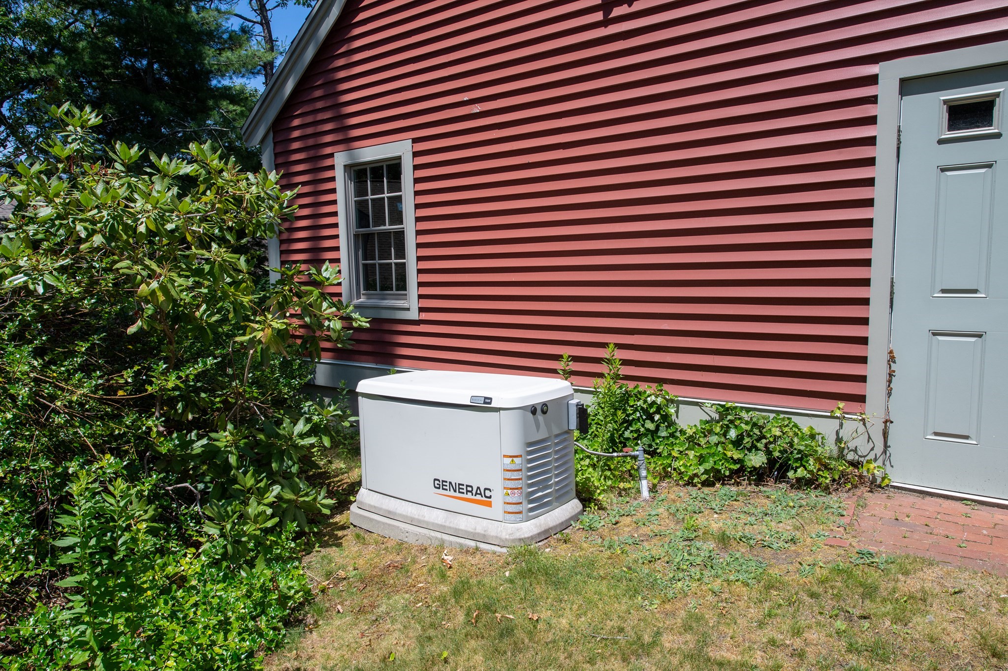 main property photo 34
