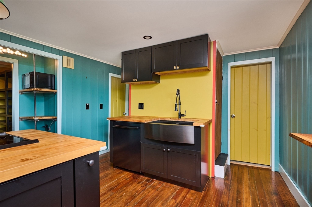property viewer photo 6