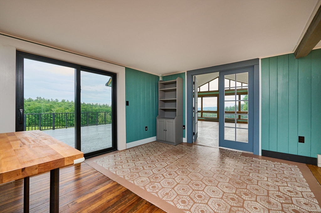 property viewer photo 8