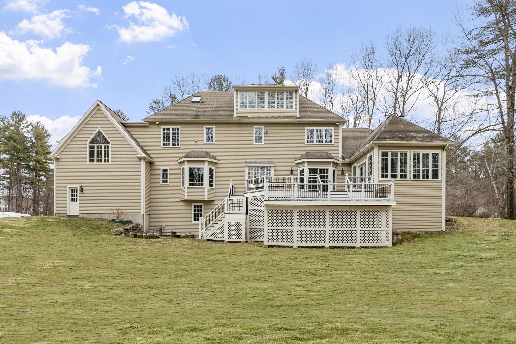 main property photo 36
