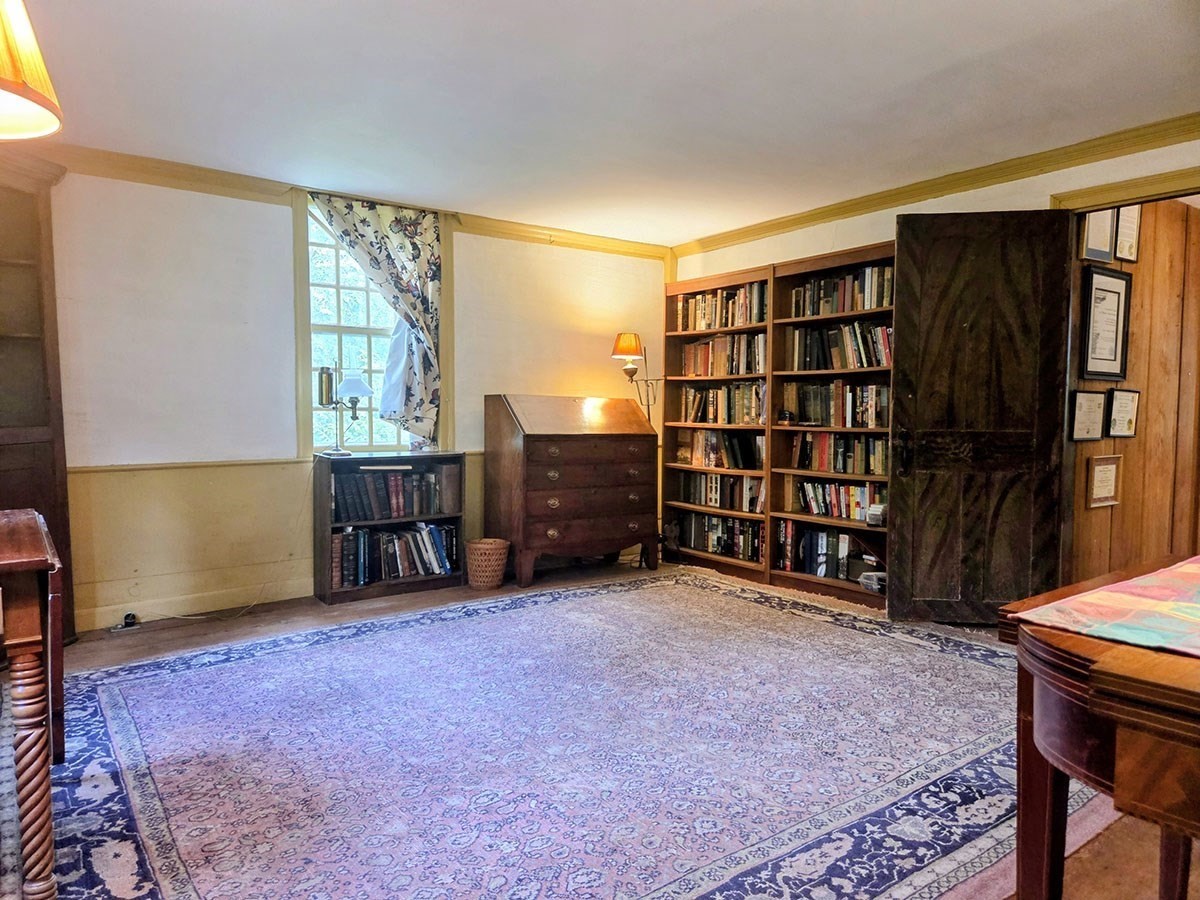 main property photo 11