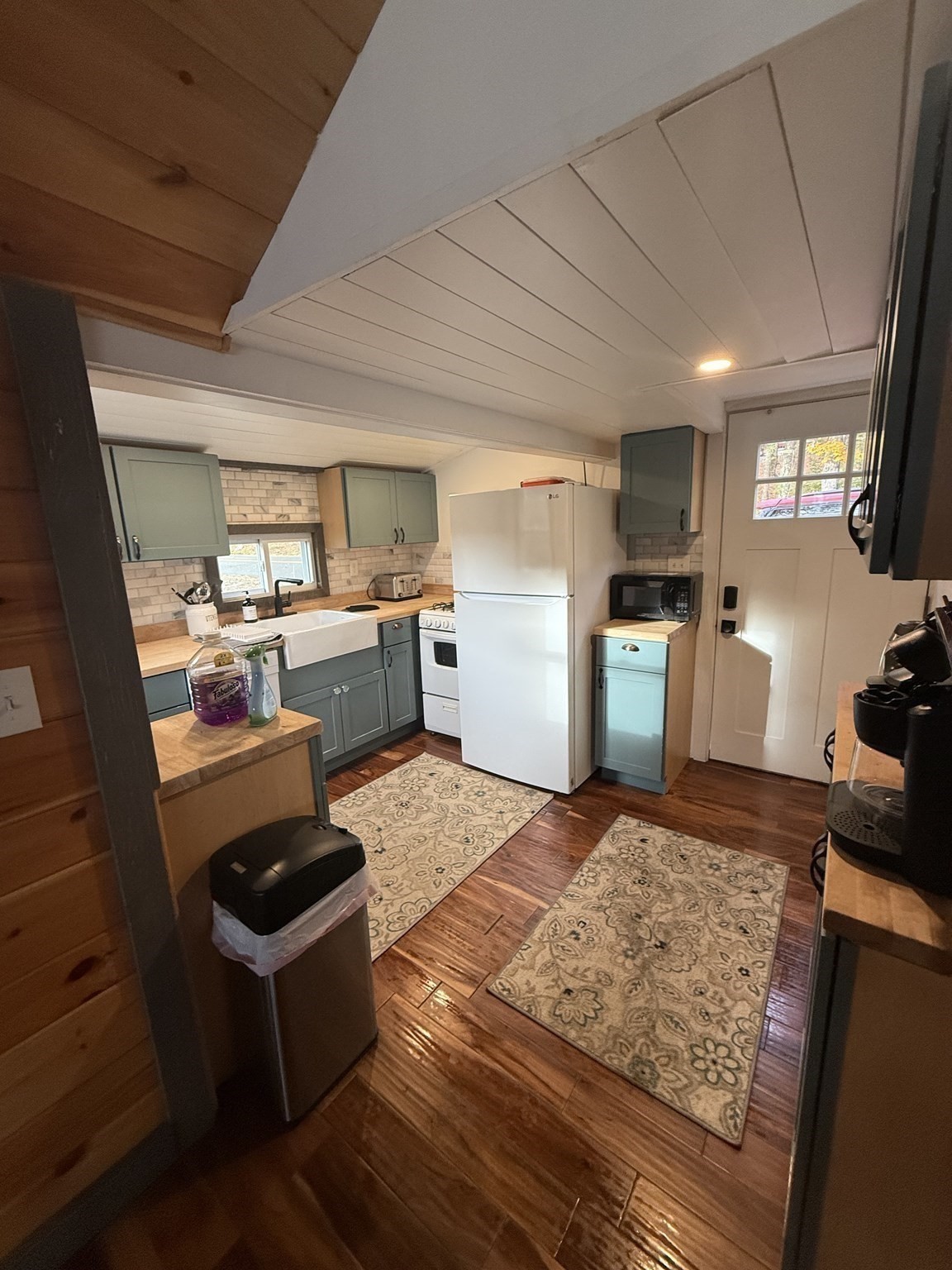 main property photo 34