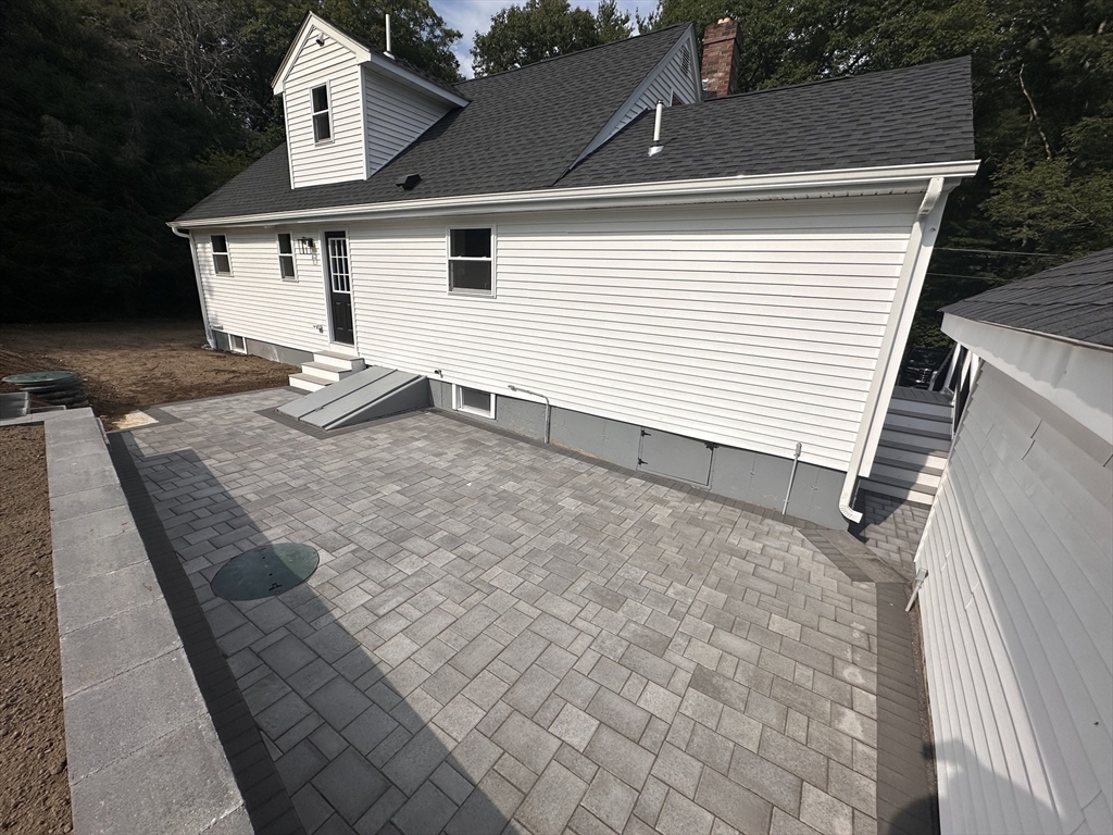 property viewer photo 2
