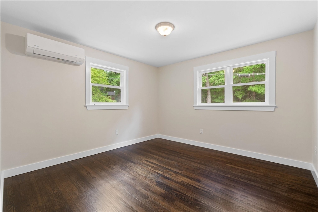 property viewer photo 20