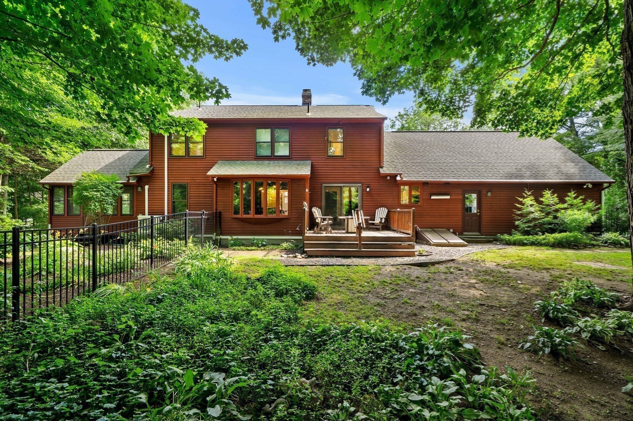main property photo 38