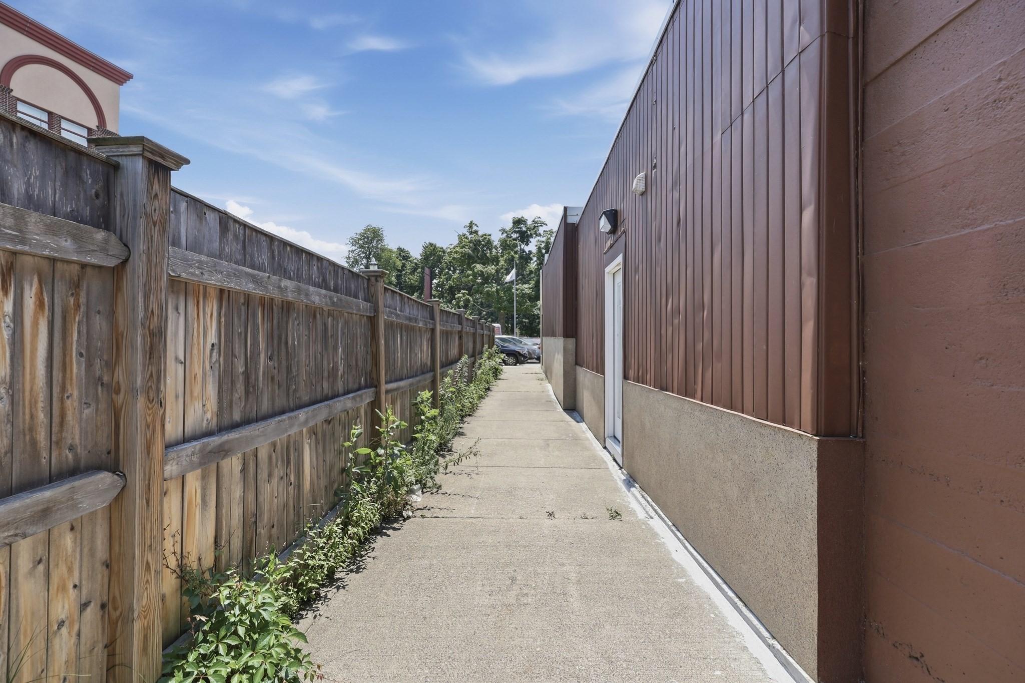 property viewer photo 36
