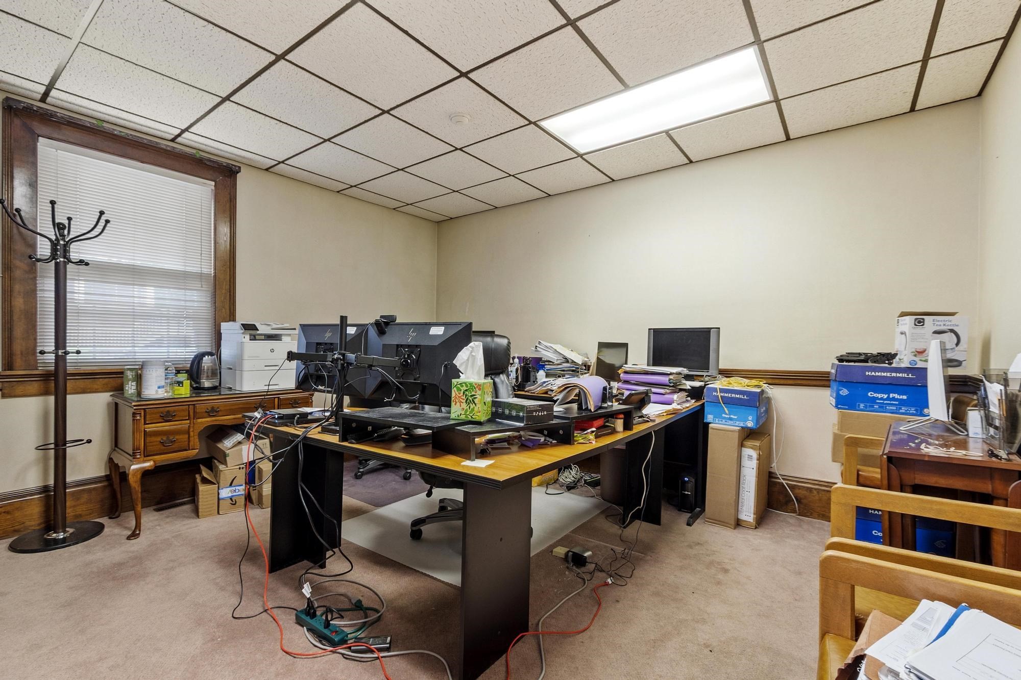 main property photo 13