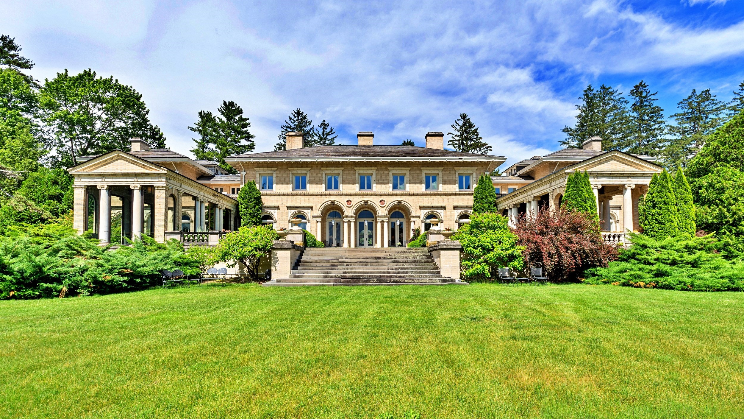 main property photo 34
