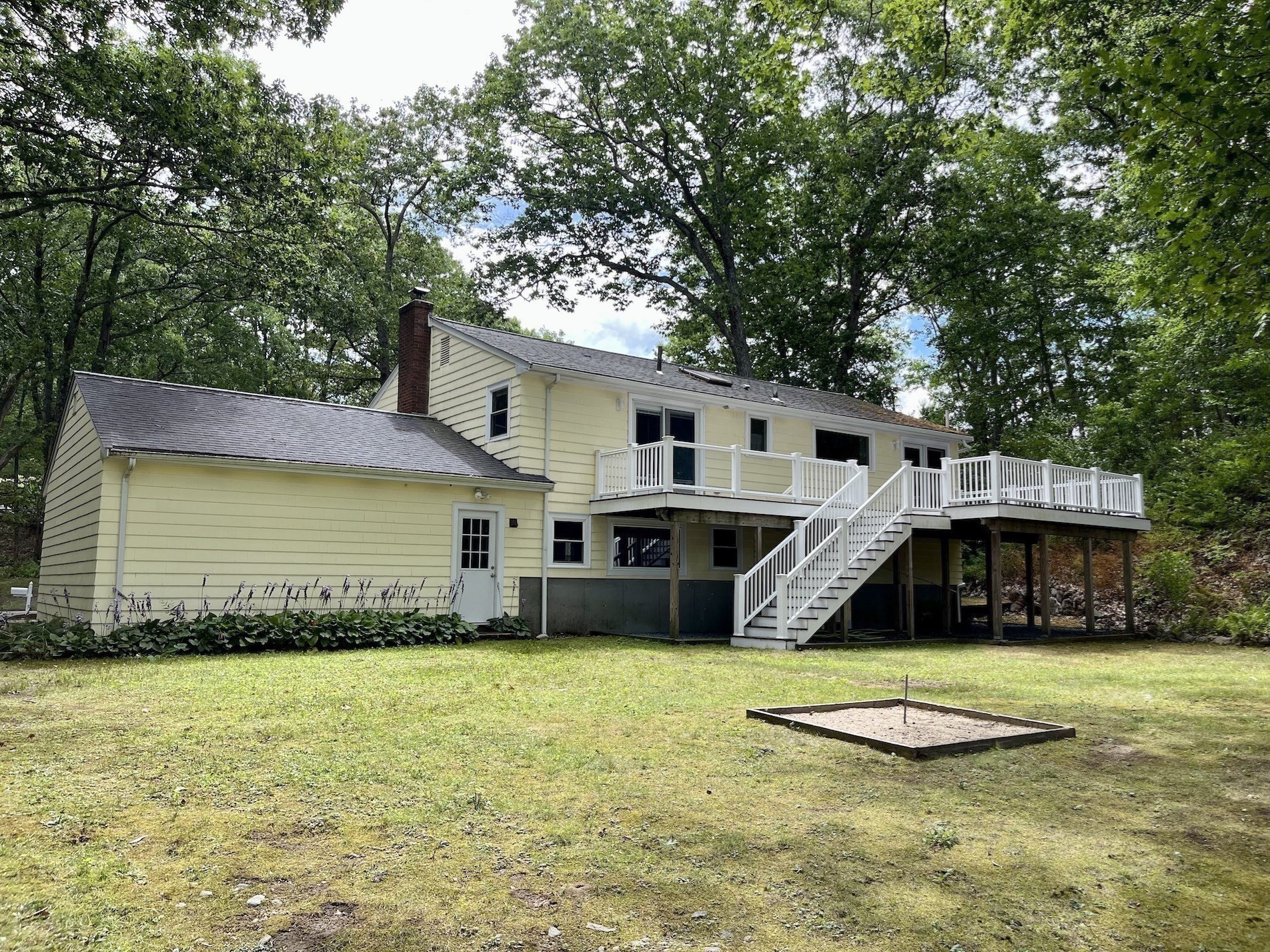 main property photo 14