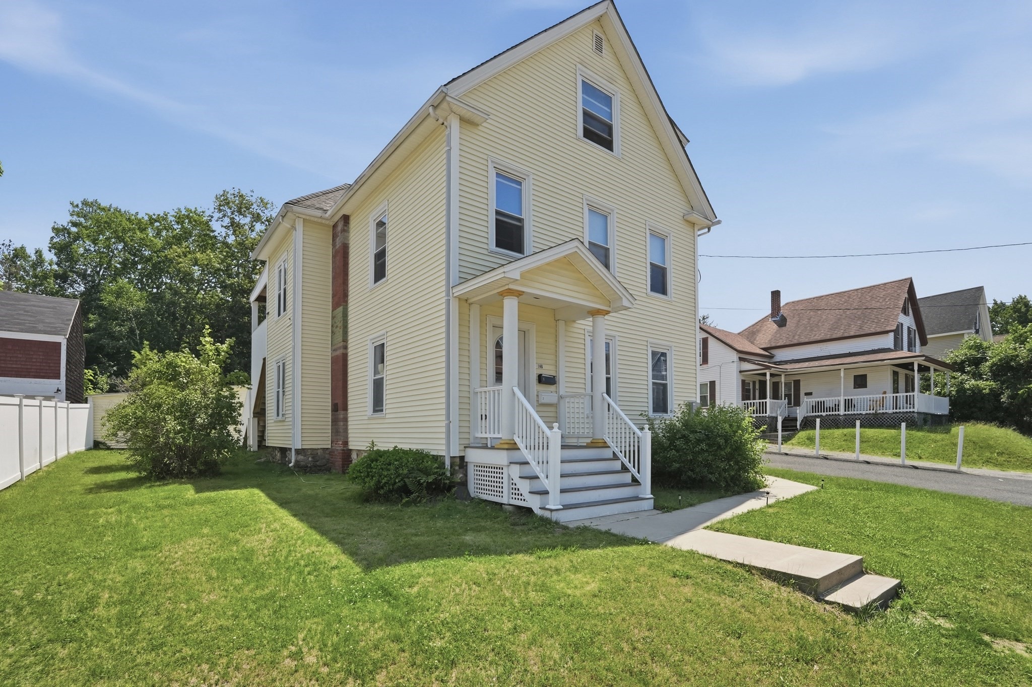 main property photo 23