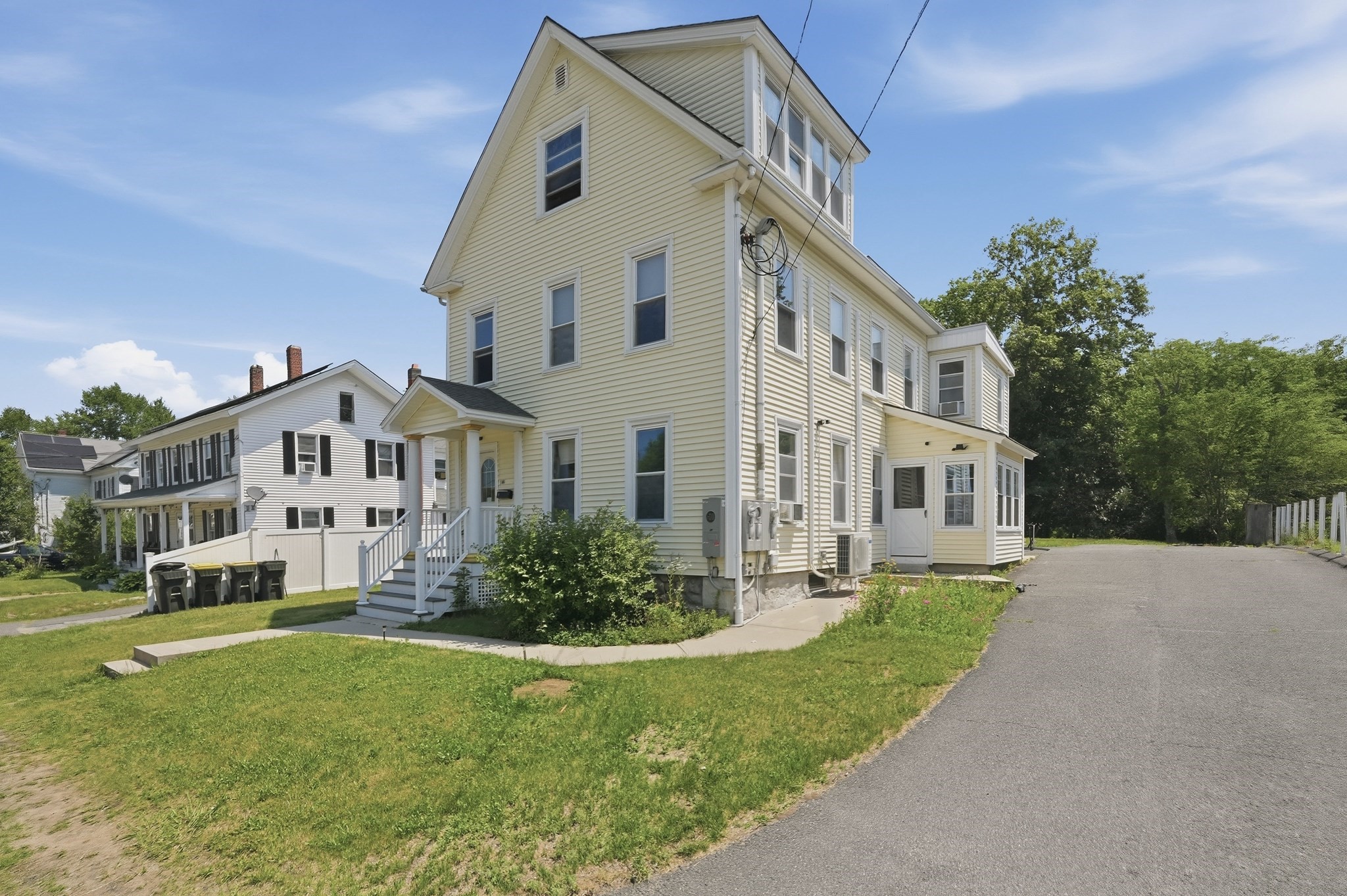 main property photo 24