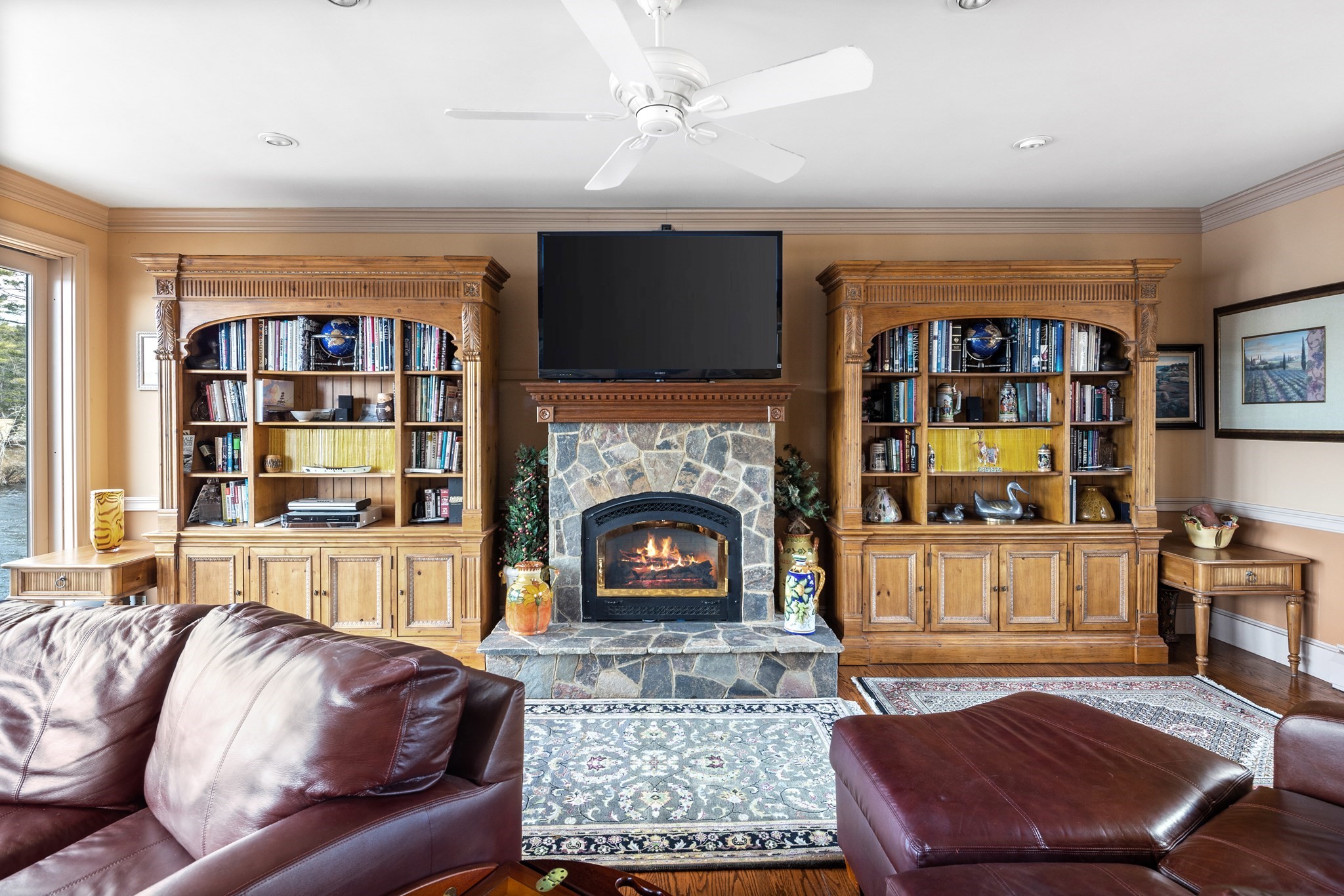 main property photo 5