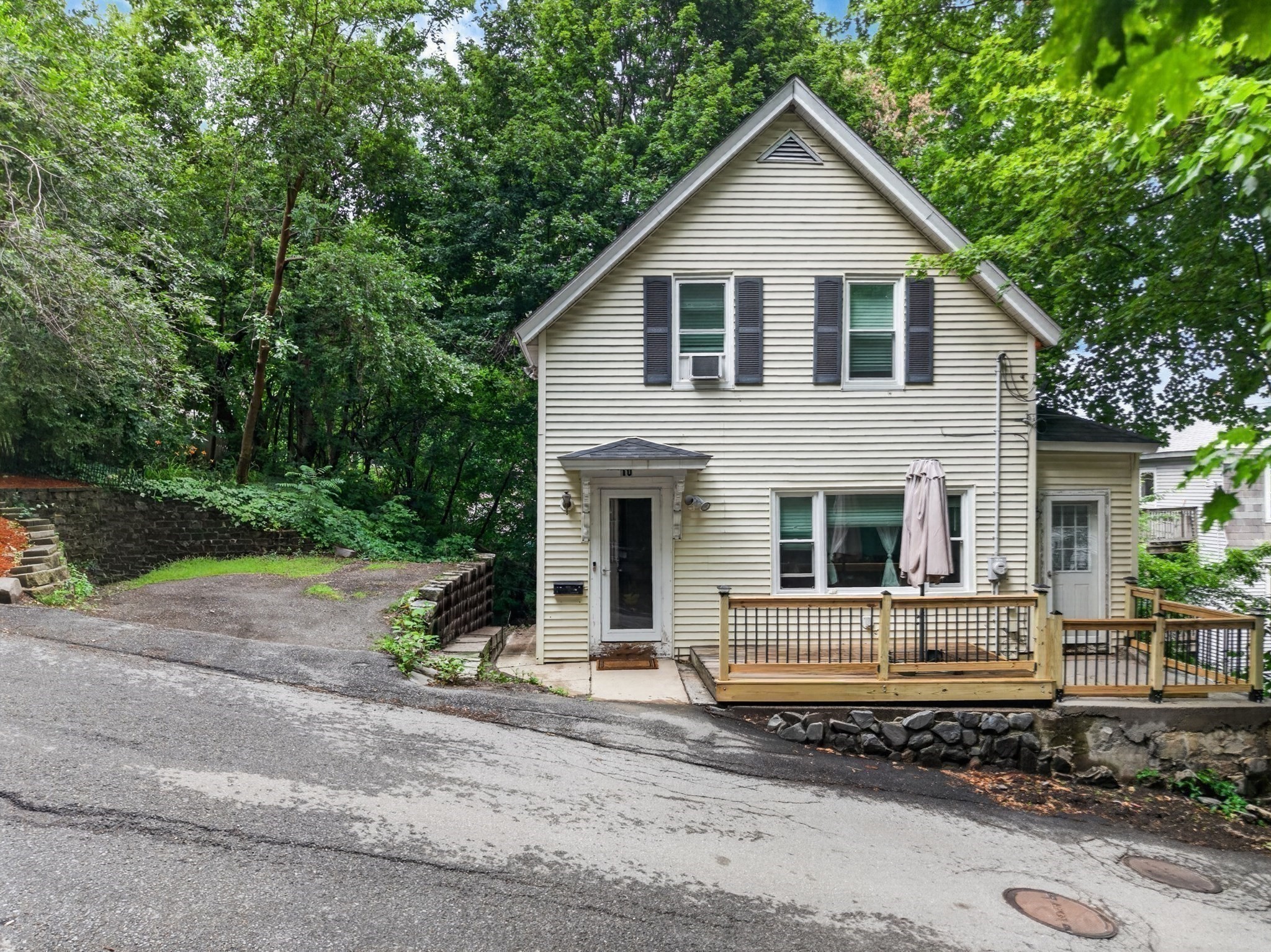 main property photo 24